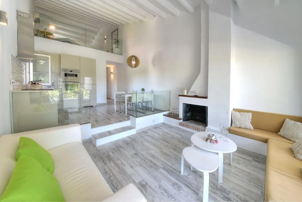 Apartamento Ferrera Park 622の連絡先